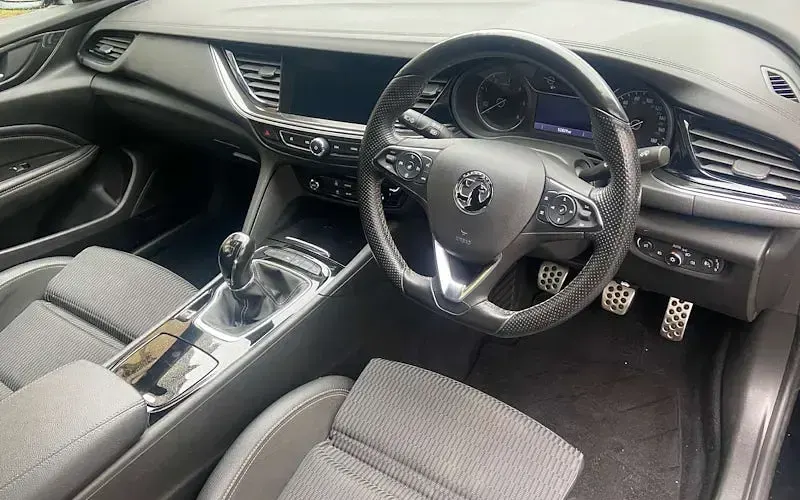 Used Vauxhall Insignia Sport 170 HP (125 kW) 2018 Black Hatchback