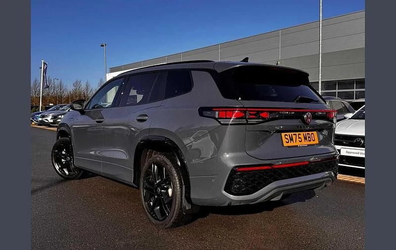 Used VW Tayron R-line Edition 200 HP (147 kW) 2025 Grey SUV