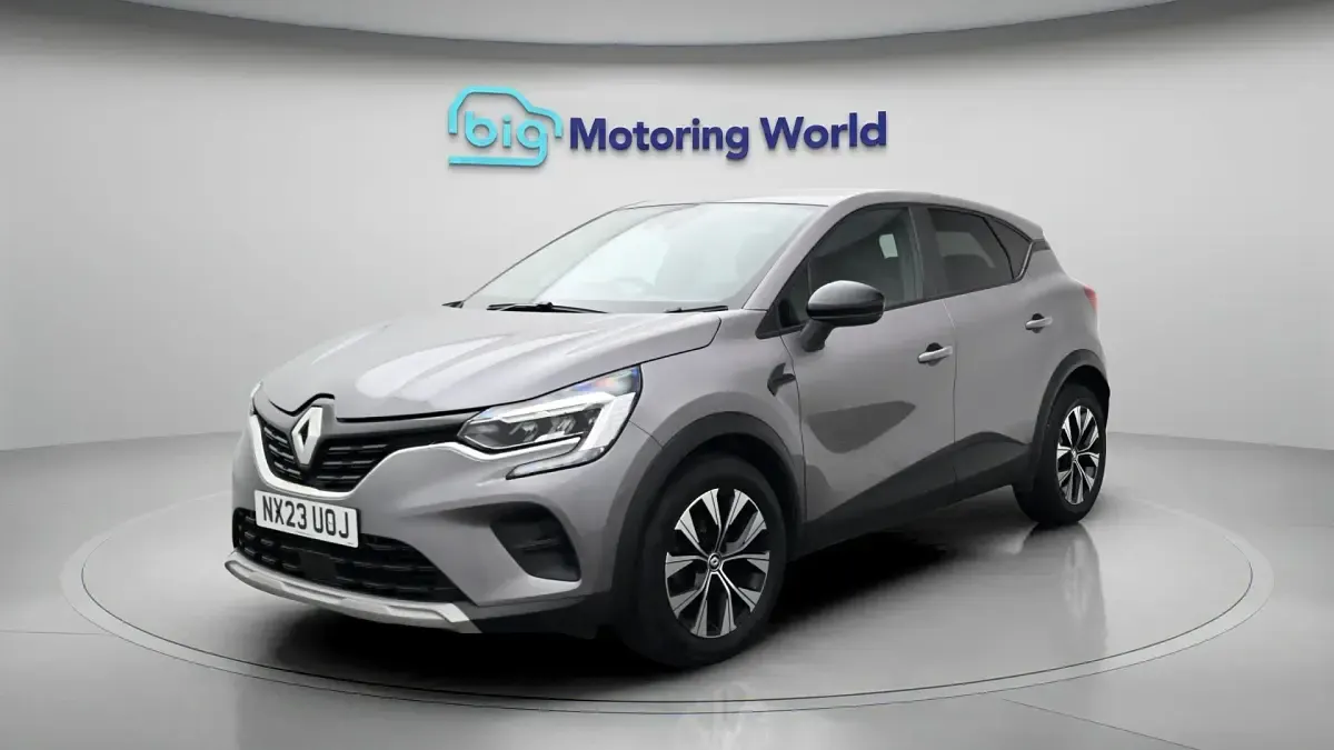 Used Renault Captur Evolution 91 HP (66 kW) 2023 Grey SUV
