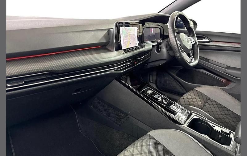 Used VW Golf VIII R-line 150 HP (110 kW) 2023 Blue Hatchback