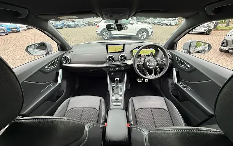 Begagnad Audi Q2 S-Line 150 HK (110 kW) 2026 SUV