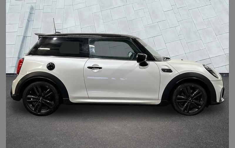 Used Mini Cooper S Premium 176 HP (129 kW) 2023 White Hatchback