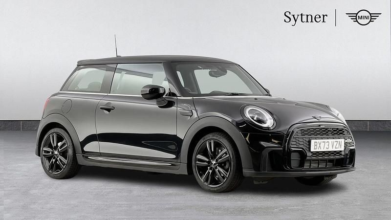 Used Mini Cooper Hatch 134 HP (98 kW) 2023 Black Hatchback