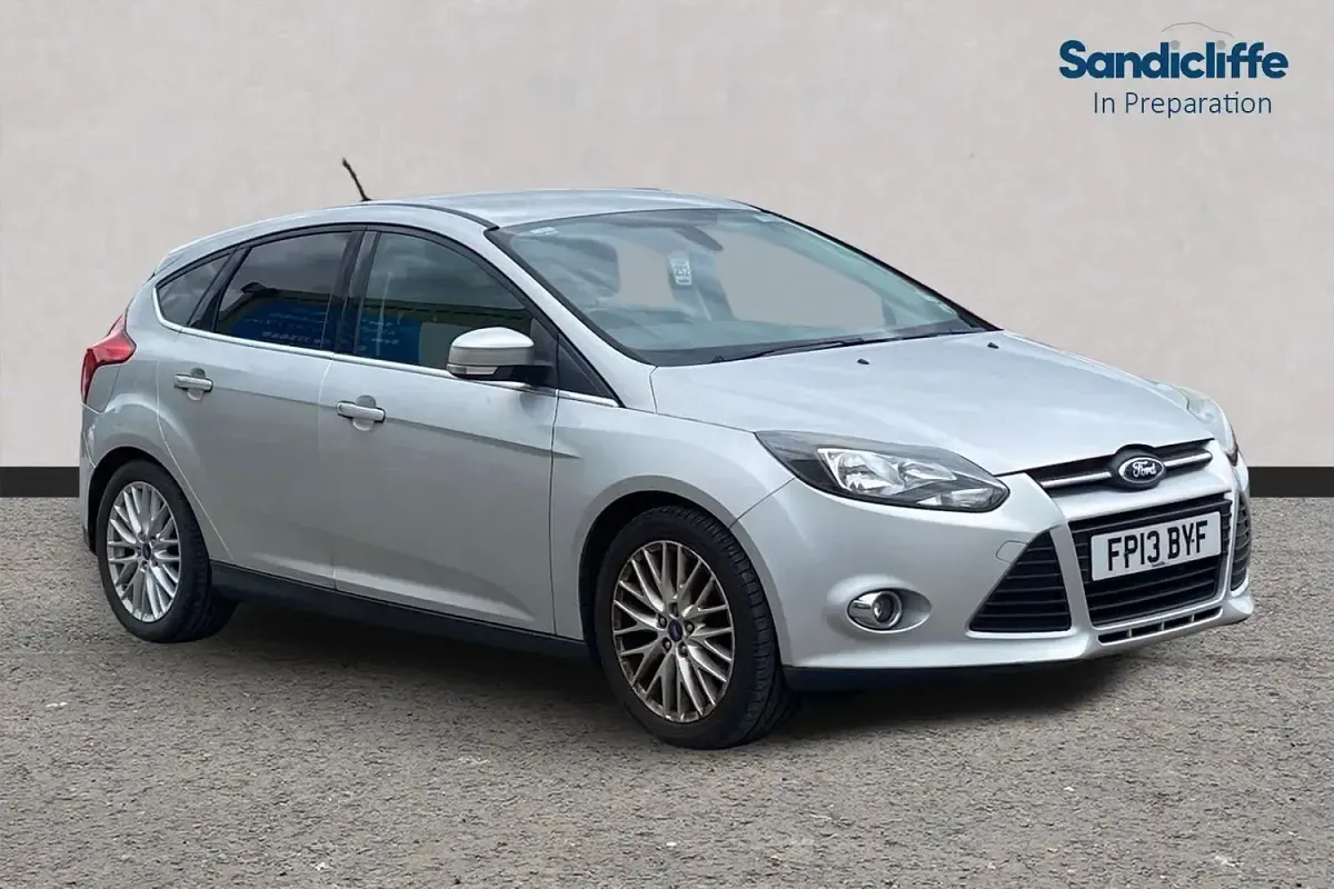 Used Ford Focus Zetec 115 HP (84 kW) 2013 Hatchback