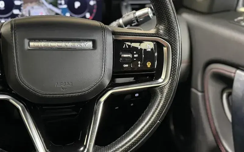 Used Land Rover Discovery Sport HSE Dynamic 204 HP (150 kW) 2021 Grey SUV