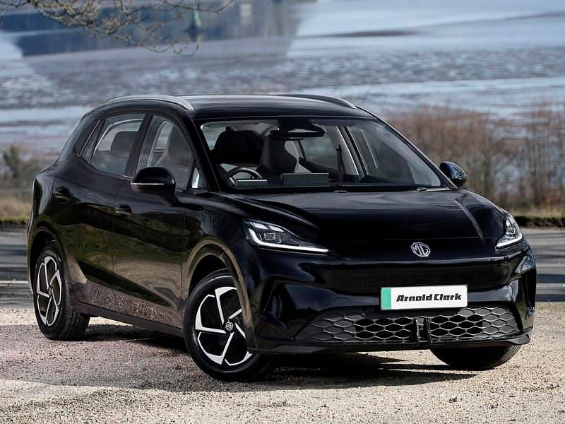 Ny MG MG4 EV Comfort 109 kW (149 HK) 2026 Svart Halvkombi