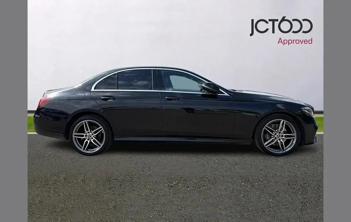 Used Mercedes E220 AMG line 191 HP (140 kW) 2019 Black Sedan