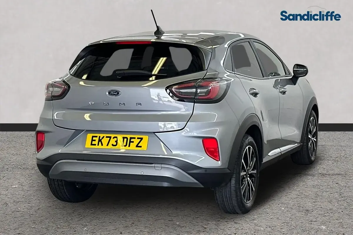 Used Ford Puma Titanium 125 HP (91 kW) 2023 Silver SUV