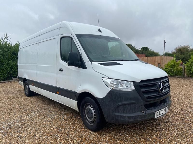 White Used 2020 Mercedes Sprinter Progressive Van | £10,995 (Fair price) - Image 1/4
