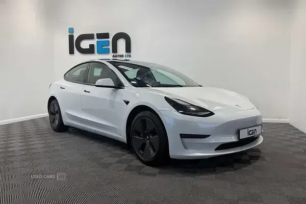 Used Tesla Model 3 Long Range AWD 366 kW (498 HP) 2022 White Sedan