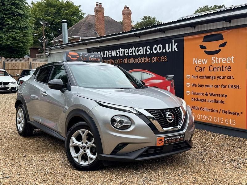Silver Used 2020 Nissan Juke N-Connecta SUV | £12,984 (Fair price) - Image 1/3