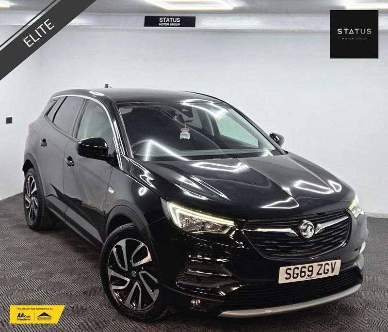 Used Vauxhall Grandland X Elite 130 HP (95 kW) 2019 Black SUV