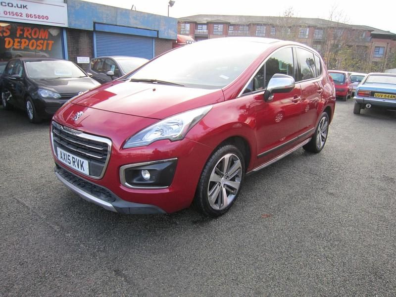Used Peugeot 3008 Allure 2015 Red Hatchback