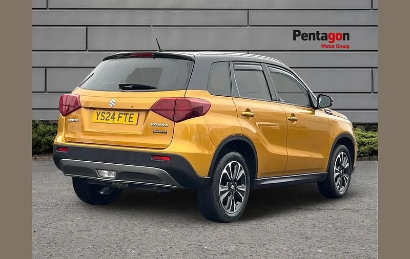 Used Suzuki Vitara SZ5 116 HP (85 kW) 2024 Yellow SUV