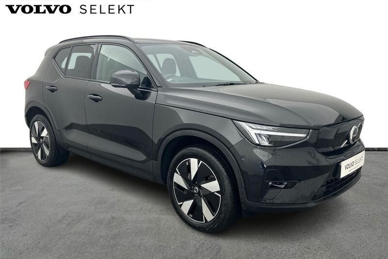 Black Used 2024 Volvo EC40 Plus SUV | £35,250 (Expensive) - Image 1/3