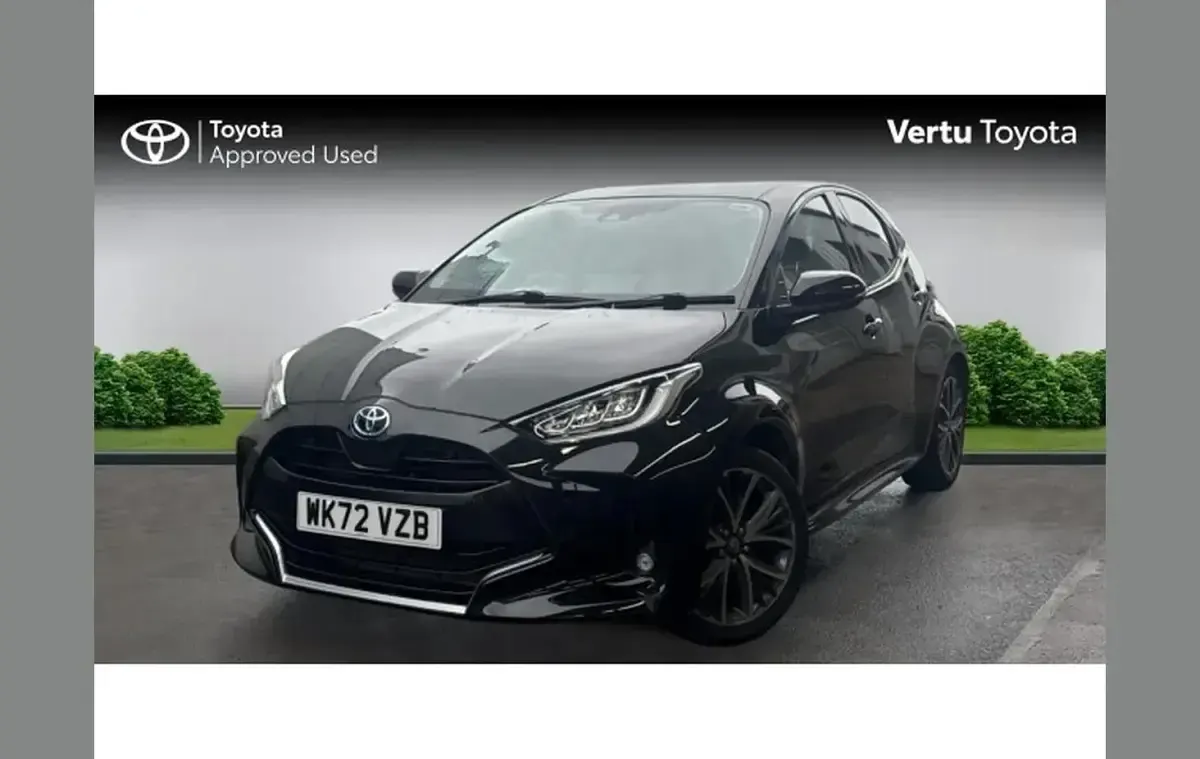 Used Toyota Yaris 116 HP (85 kW) 2022 Black Hatchback