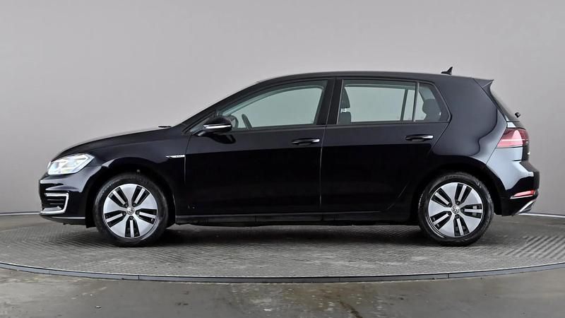 Used VW e-Golf 99 kW (135 HP) 2019 Black Hatchback