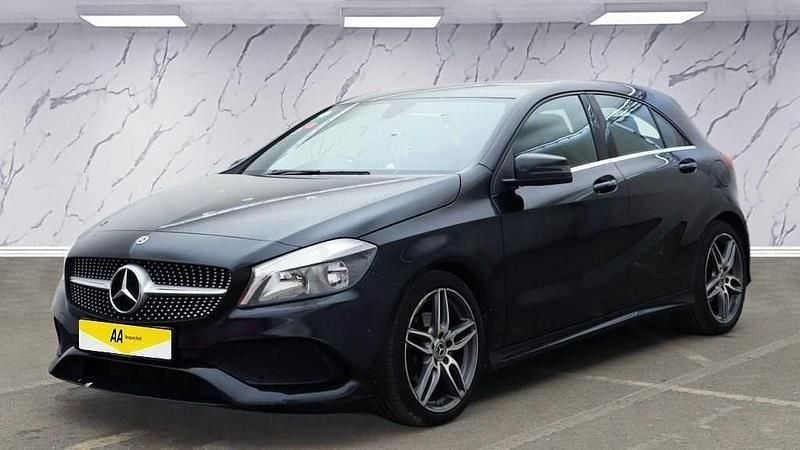 Used Mercedes A180 Executive 109 HP (80 kW) 2018 Black Hatchback