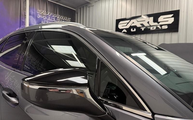 Used Lexus UX 150 kW (204 HP) 2022 SUV