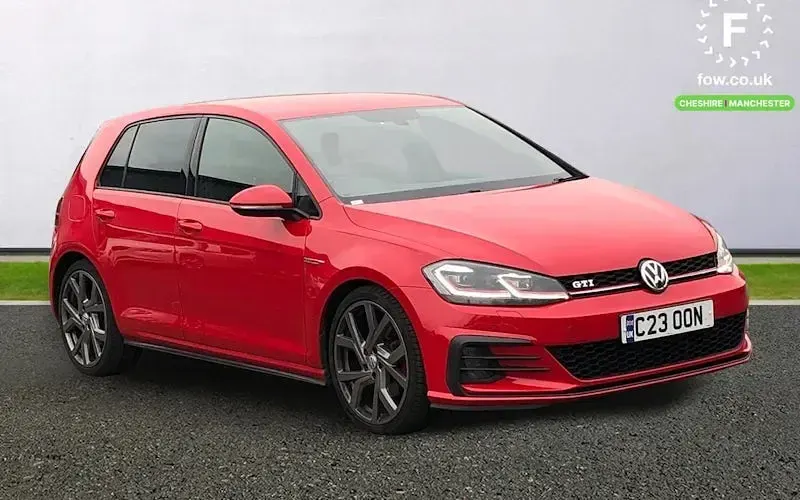Second-hand VW Golf VII GTI 230 CP (169 kW) 2017 Hatchback