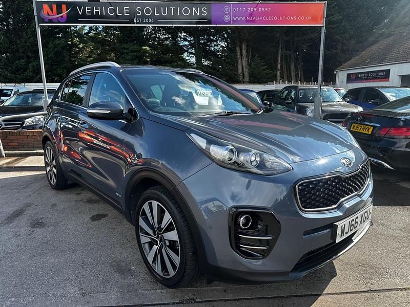 Blue Used 2016 Kia Sportage 3 SUV | £6,999 (Fair price) - Image 1/4