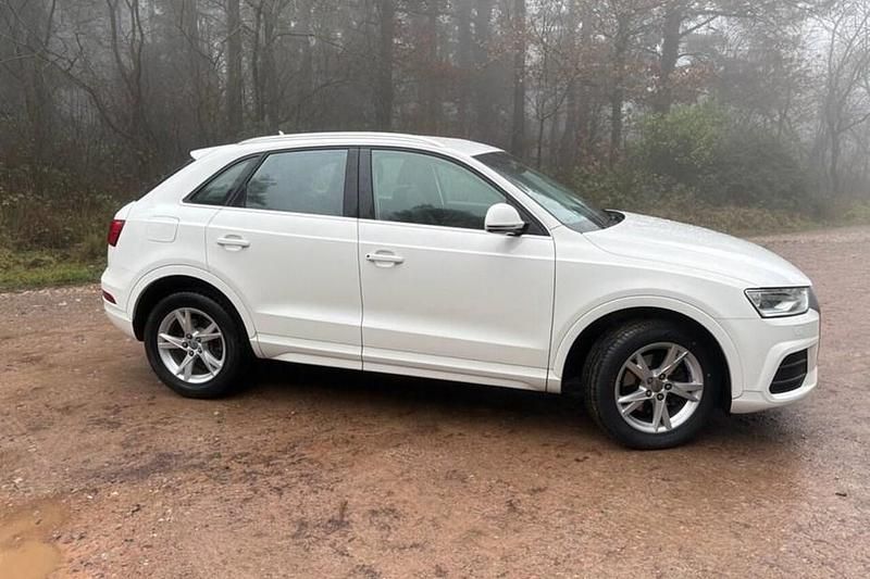 Used Audi Q3 Design 150 HP (110 kW) 2016 White SUV