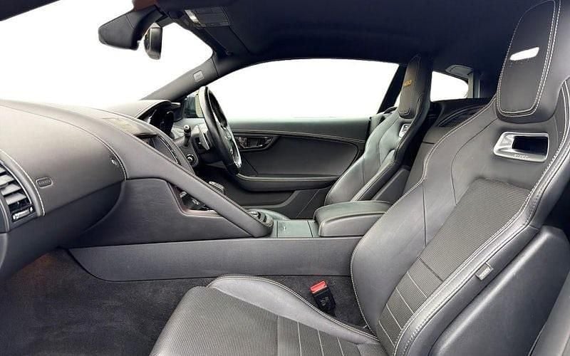 Used Jaguar F-Type Supercharged 400 HP (294 kW) 2017 Coupe