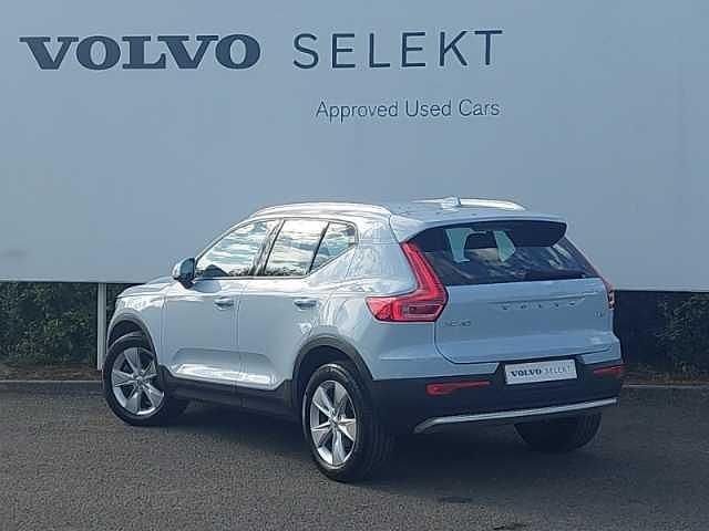 Used Volvo XC40 Core 161 HP (118 kW) 2025 SUV
