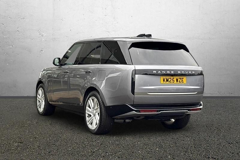 Used Land Rover Range Rover HSE 460 HP (338 kW) 2025 Grey SUV