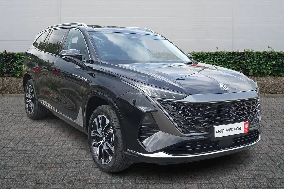 New MG MGS9 299 HP (219 kW) 2026 Metallic  black pearl SUV