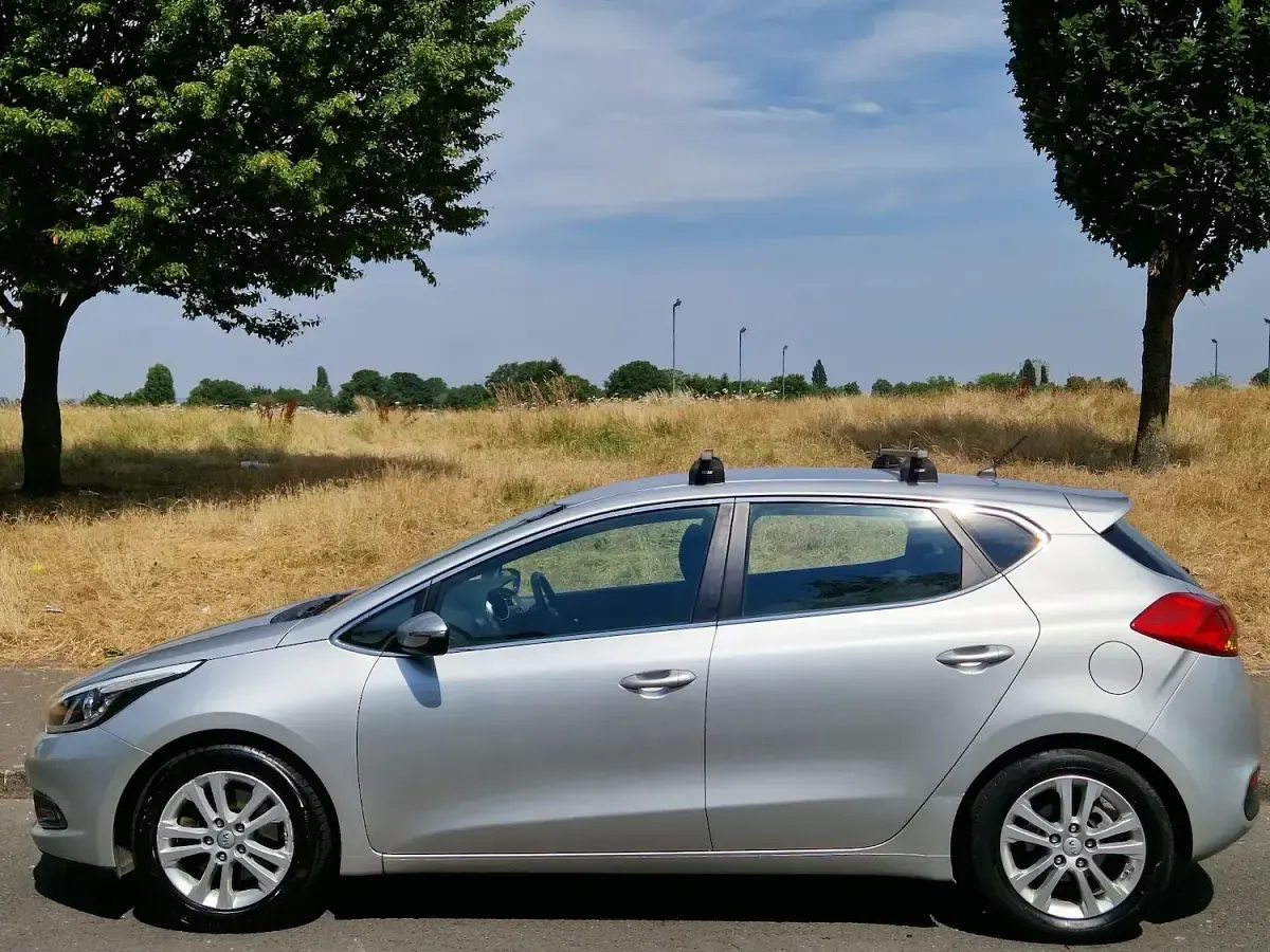 Used Kia Ceed 2015 Silver Hatchback