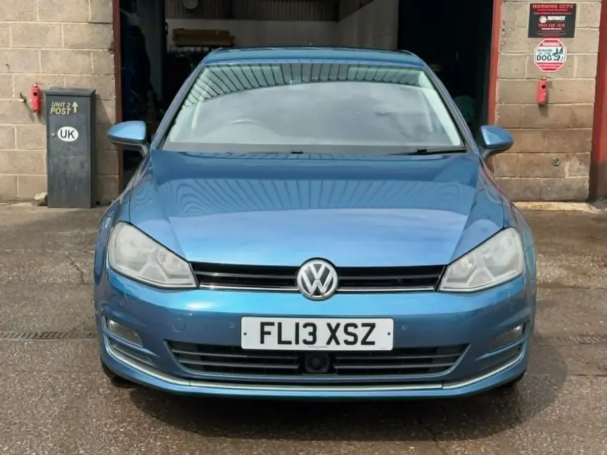 Używany VW Golf VII GT 150 KM (110 kW) 2013 Niebieski Hatchback