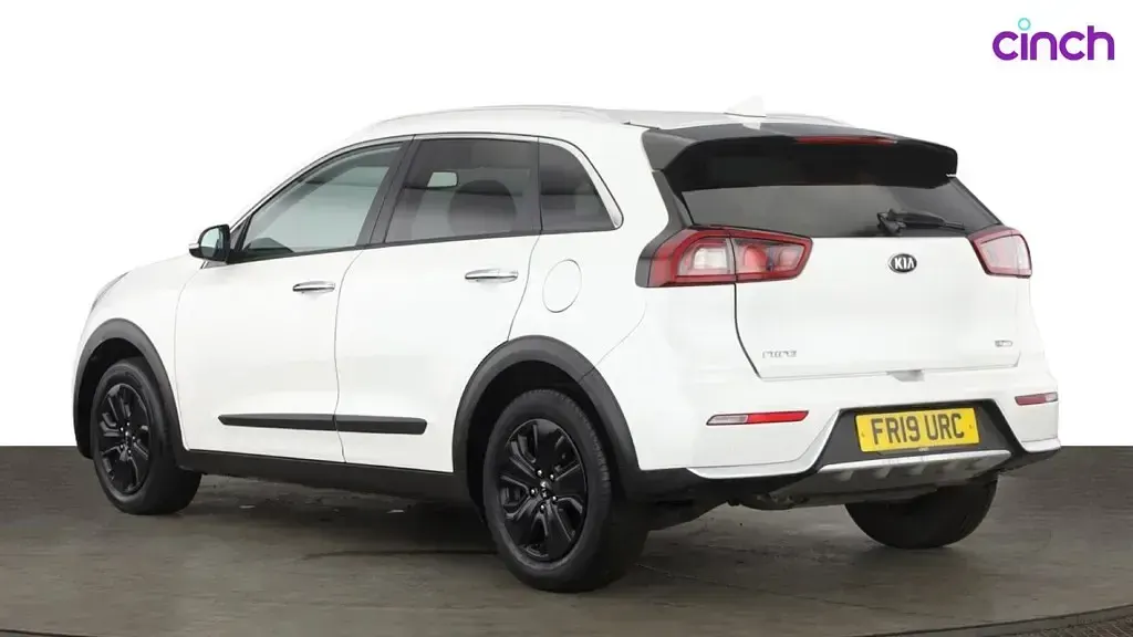 Used Kia Niro 141 HP (103 kW) 2019 White SUV