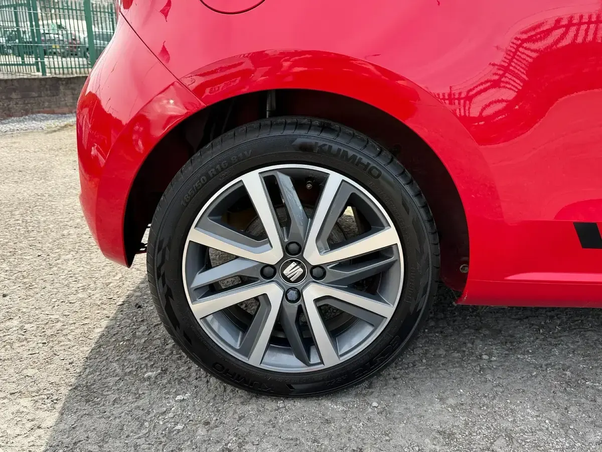 Used Seat Mii FR-Line 2017 Red Hatchback