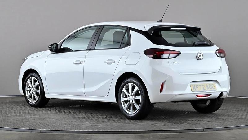 Used Vauxhall Corsa Design Edition 75 HP (55 kW) 2023 White Hatchback