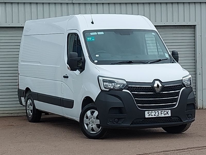 White Used 2023 Renault Master Business Van | £17,998 (Fair price) - Image 1/4