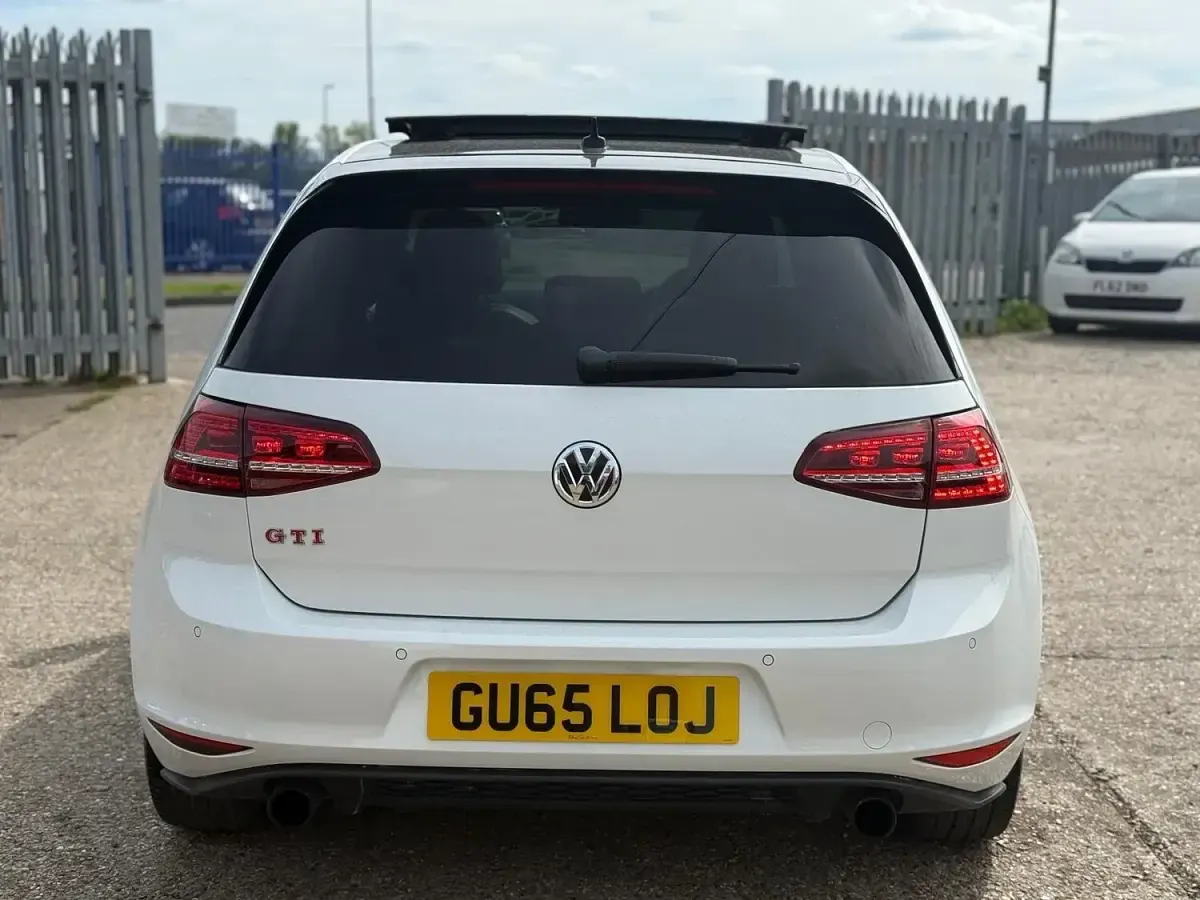 Used VW Golf VII GTI 2015 White Hatchback