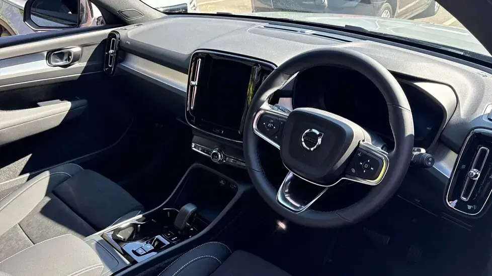 New Volvo XC40 Plus 2026 SUV