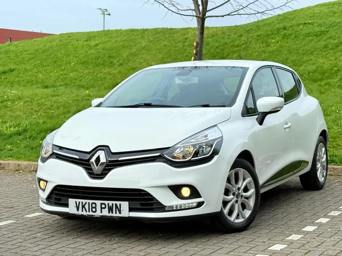 Używany Renault Clio IV Dynamique 2018 Biały Hatchback