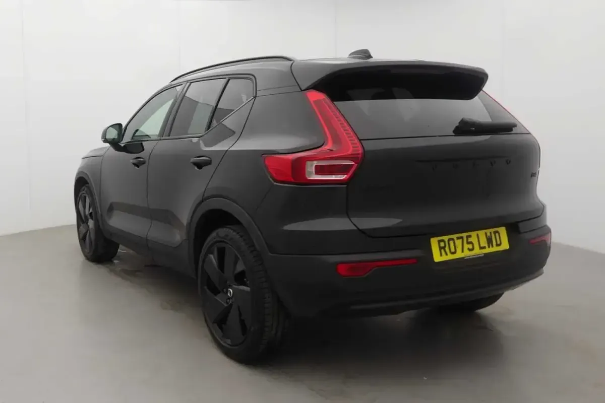 Used Volvo XC40 Plus 194 HP (142 kW) 2026 SUV
