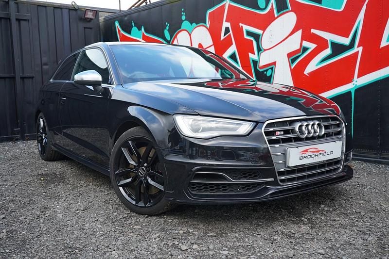 Used Audi S3 Sportback Design 300 HP (220 kW) 2014 Black Hatchback