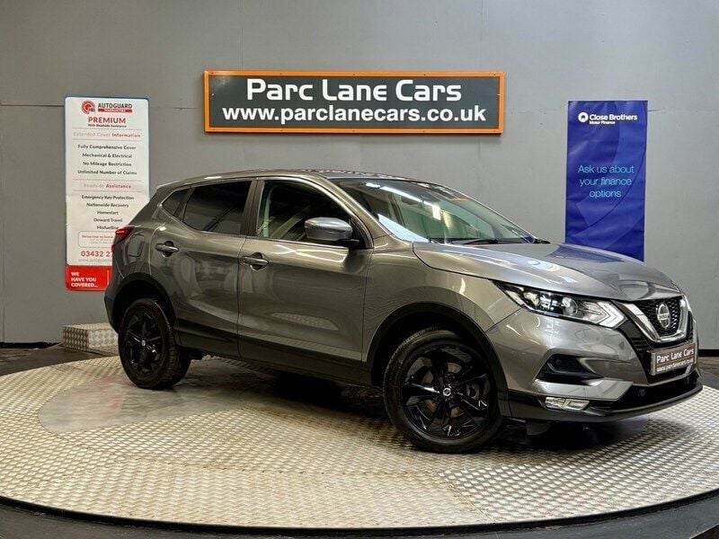Grey Used 2020 Nissan Qashqai Acenta Premium SUV | £12,999 (Super price) - Image 1/4