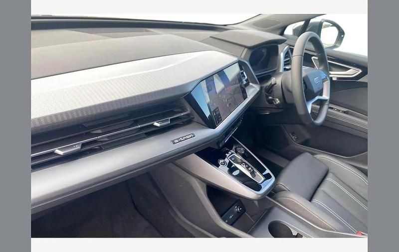 Used Audi Q4 Sportback e-tron Sport 210 kW (286 HP) 2025 Grey SUV