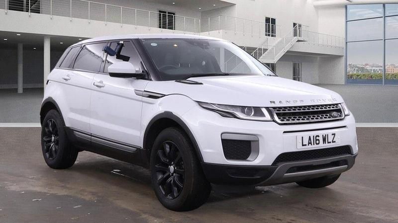 Used Land Rover Range Rover evoque SE 150 HP (110 kW) 2016 White Estate