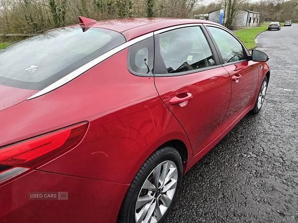 Used Kia Optima 2017 Red Sedan