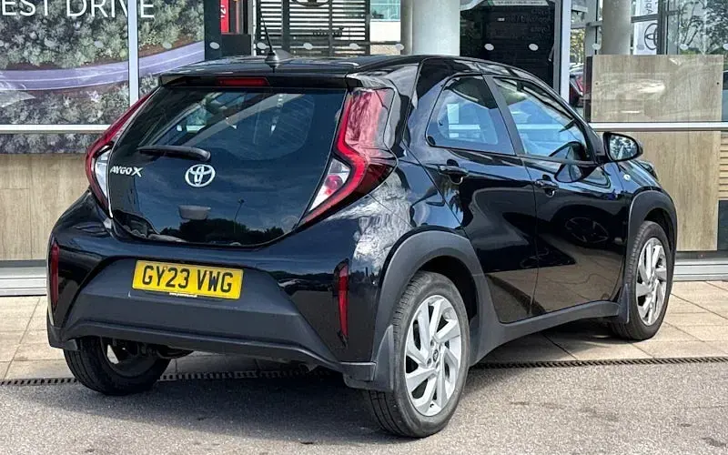 Used Toyota Aygo X PURE 72 HP (52 kW) 2025 SUV