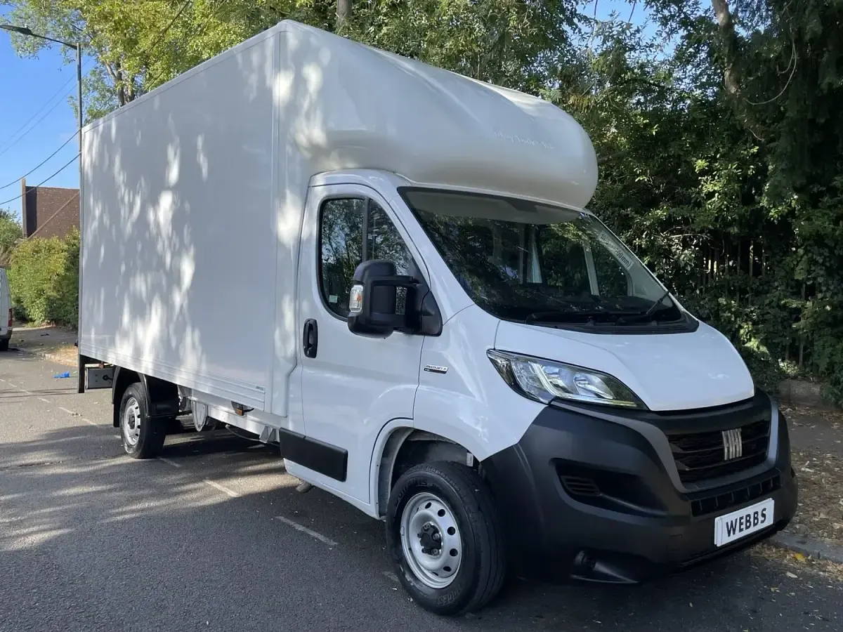 Used Fiat Ducato 140 HP (102 kW) 2022 White Van