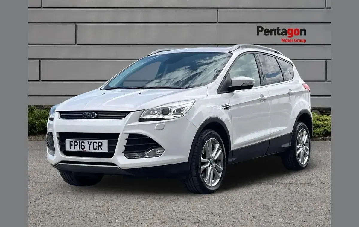 Used Ford Kuga Titanium X 177 HP (130 kW) 2016 White SUV