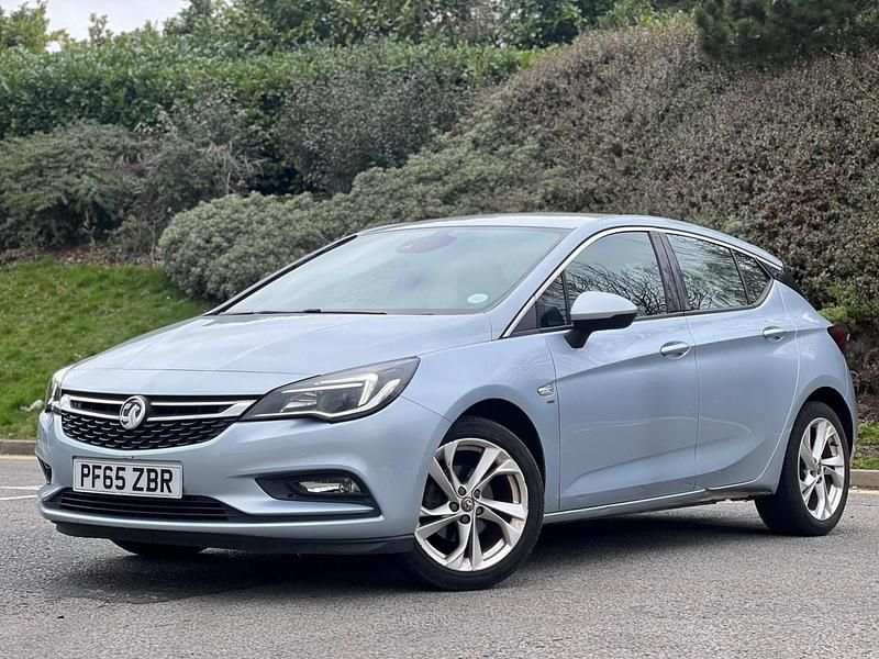 Used Vauxhall Astra SRi 2016 Silver Hatchback