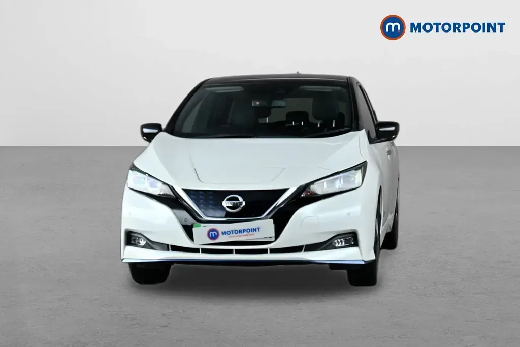 Used Nissan Leaf 160 kW (218 HP) 2019 White Hatchback